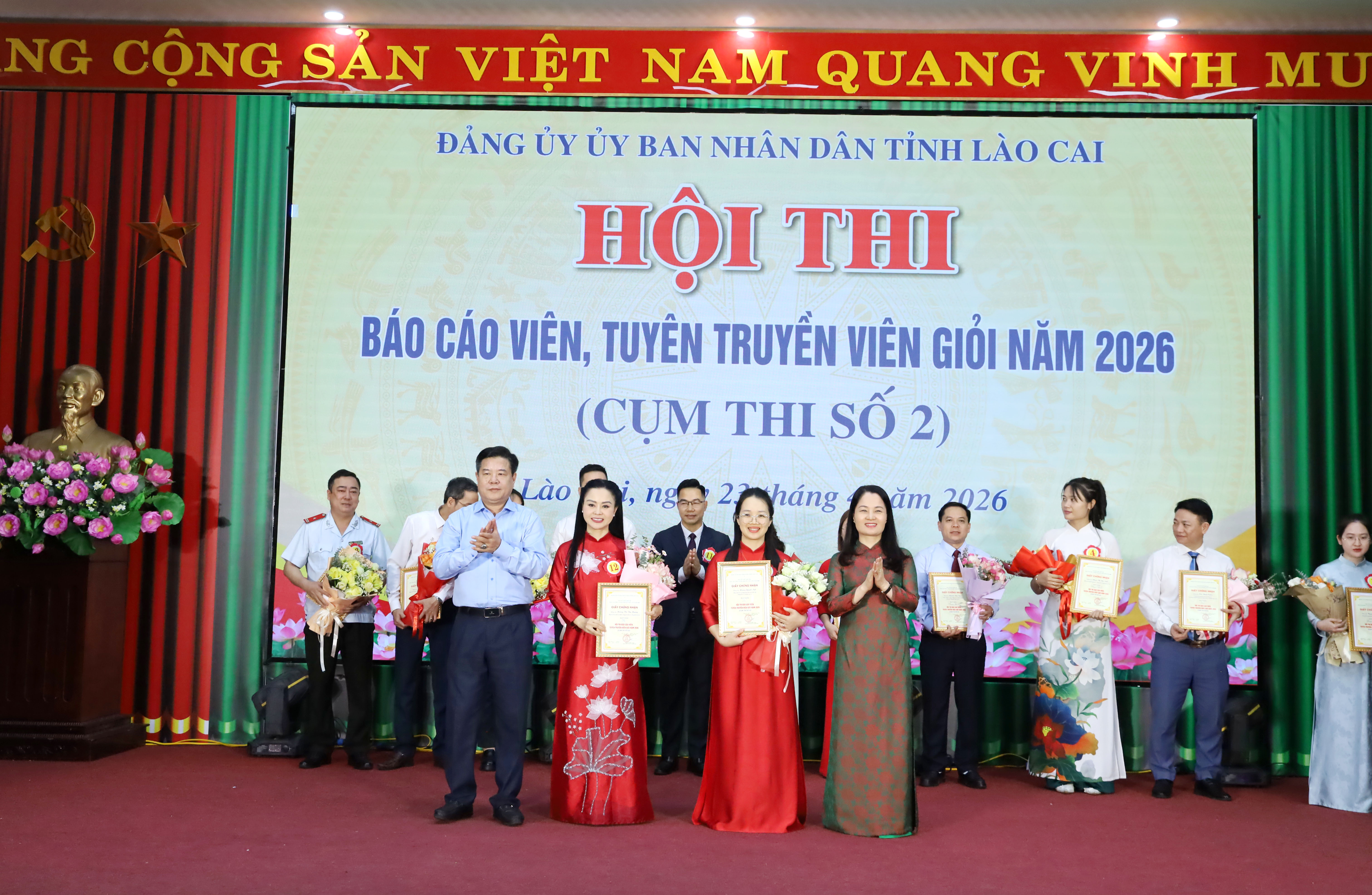 anh tin bai